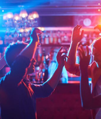 Why Do Women Cope With Stress A Lot Better than Men